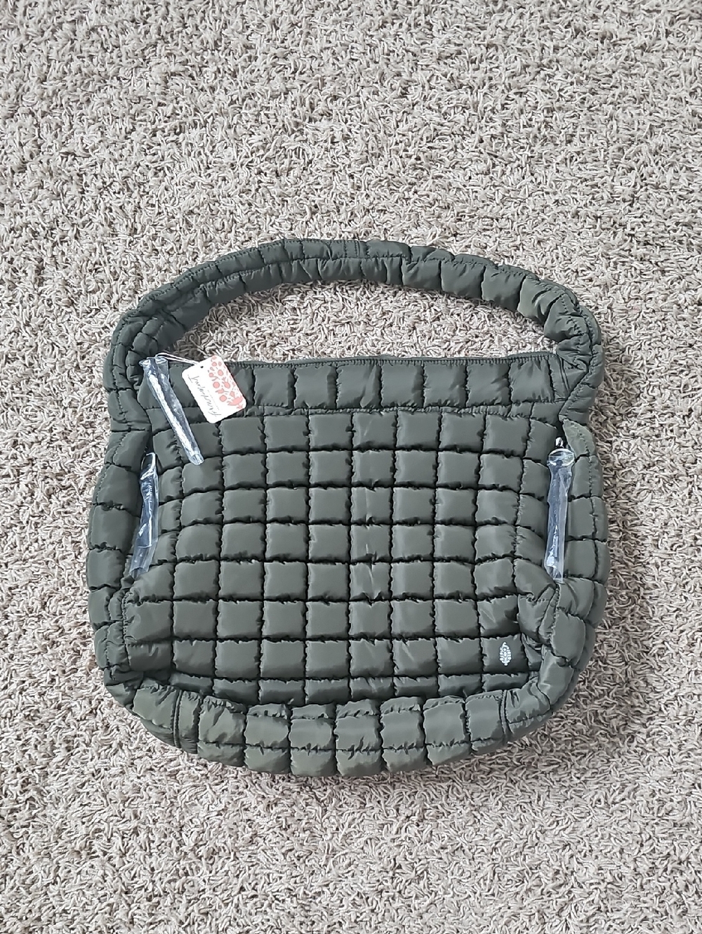 NWT Free People Movement Quilted Carryall Tote Seagrass Moss Shoulder Green Bag - Picture 2 of 9